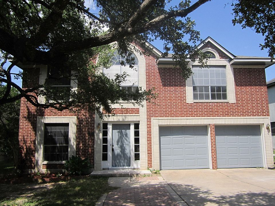1st image of 822 Sweetwater River Dr