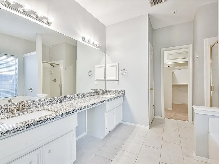18802 Half Volley Cir — Photo 28