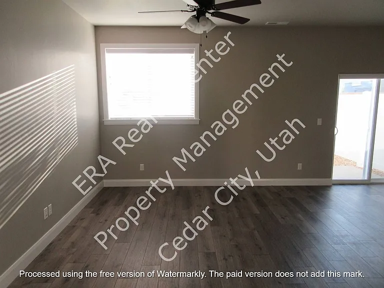 485 W 1425 N #E3 — Photo 4