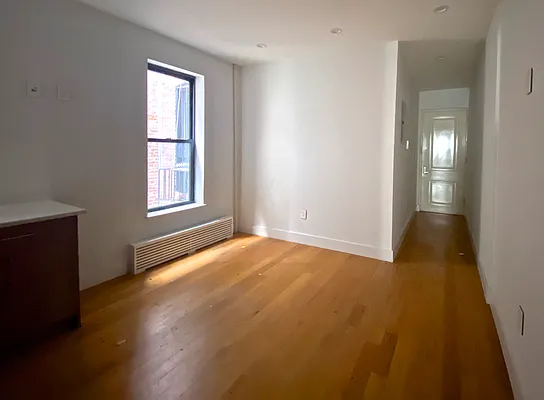 Rented by Compass | media 20