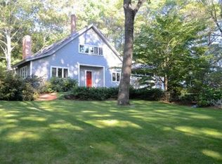34 Woodbury St, South Hamilton, MA 01982