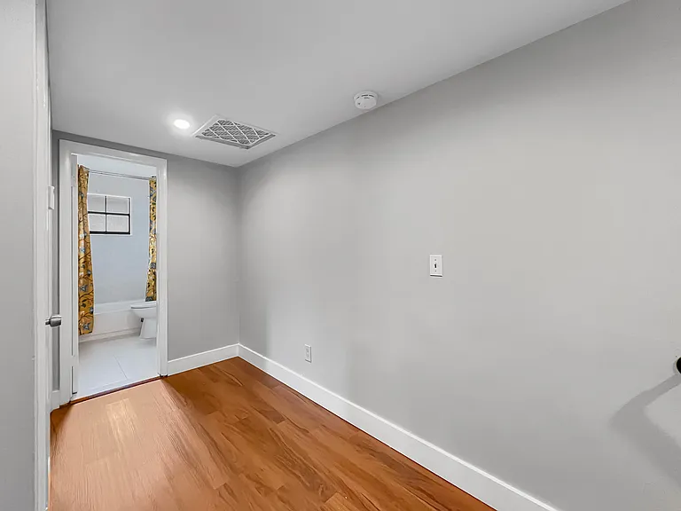 1202 N Andrews Ave — Photo 22