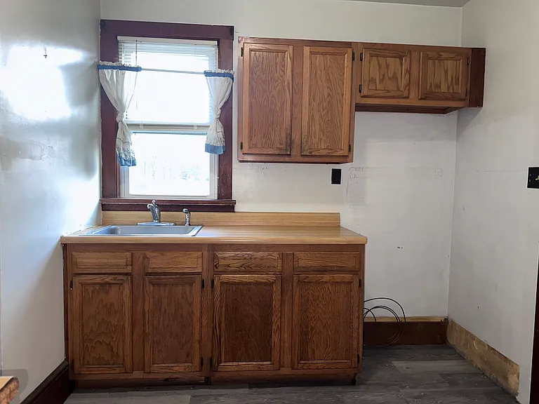 349 Shine Hill Rd — Photo 14
