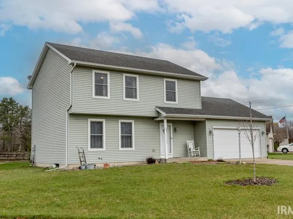 556 Chippewa Dr, Nappanee, IN 46550