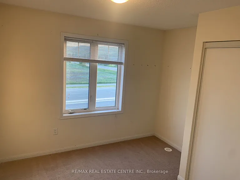 6020 Derry Rd #4 — Photo 12