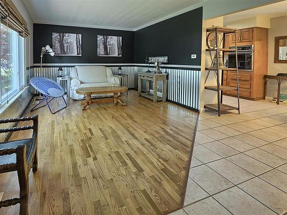 4th image of 5181 Oakview Dr
