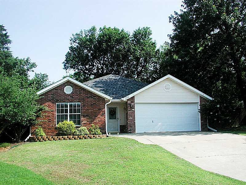 1st image of 3958 W Lilac Dr