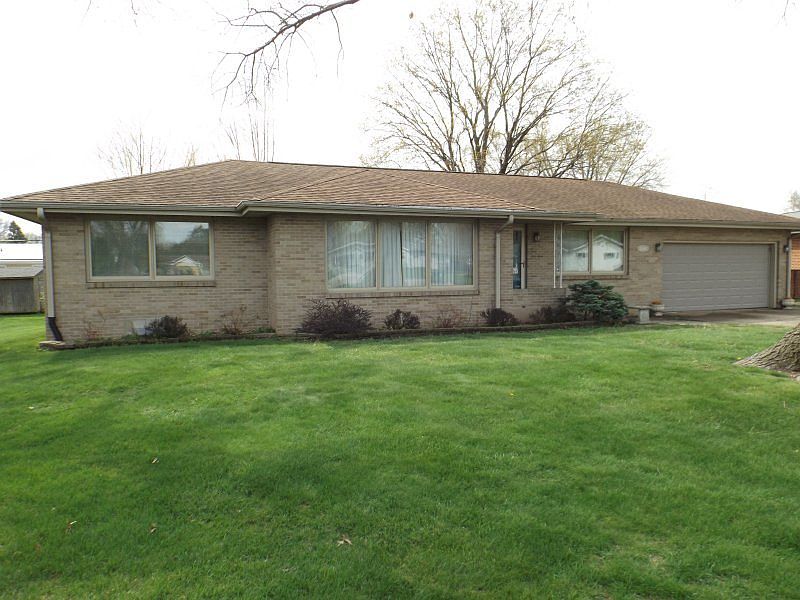 1st image of 1006 Selmi Ln