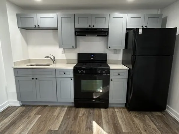 9 7th St Floor A-1, Derby, CT 06418