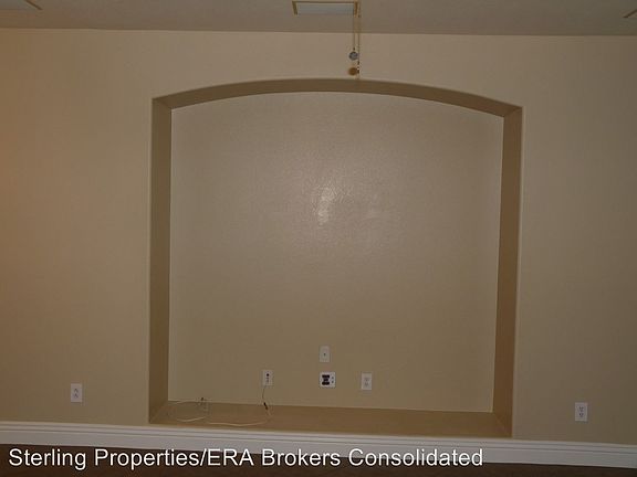5th image of 1766 Little Crow Ave
