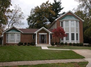 2632 Skidmore Cir, Vienna, VA 22180