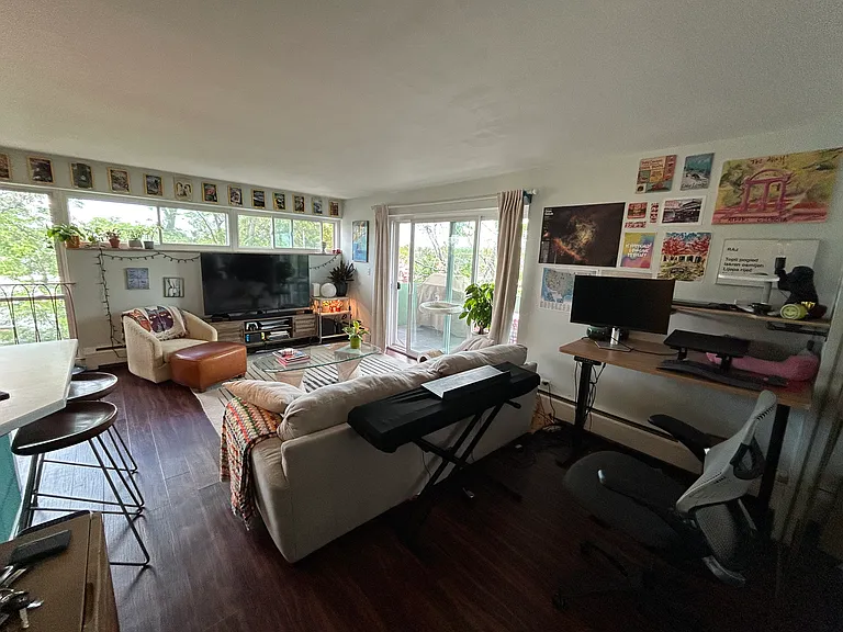 937 N Clarkson St #501 — Photo 3