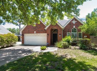 11531 Wickchester Ln, Houston, TX 77043