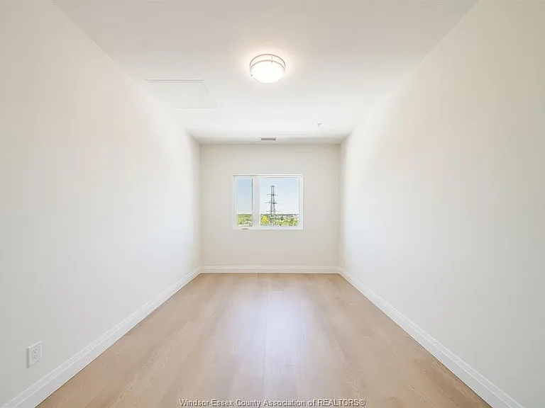4300 Laurier Pkwy #539 — Photo 24