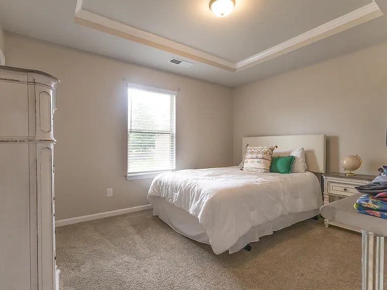 202 Warhawk Dr — Photo 25