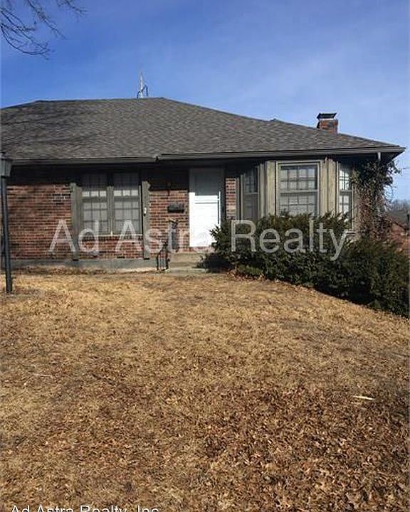 1st image of 11800 E 60th St