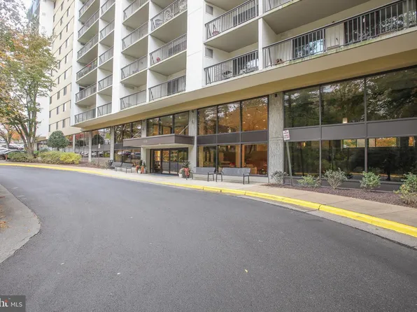 3800 Powell Ln APT 1121, Falls Church, VA 22041