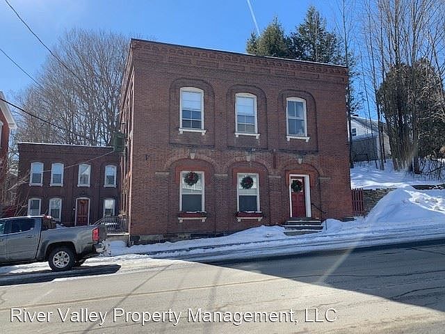 2nd image of 17 State St APT A