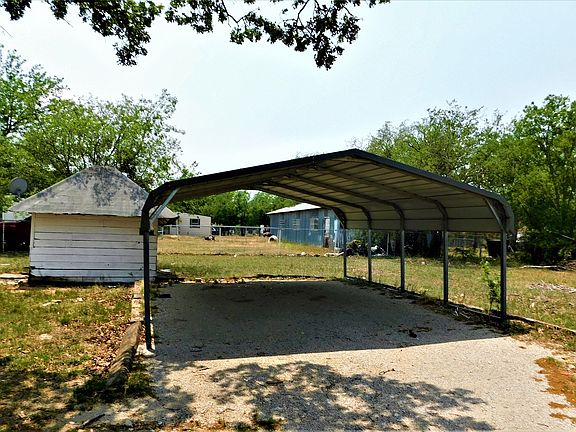 4th image of 2501 Avenue C