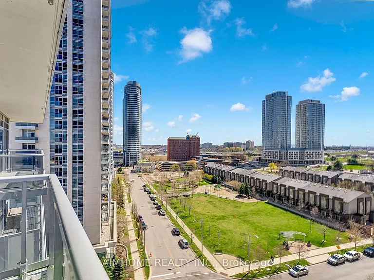 225 Village Green Sq #1006 — Photo 15