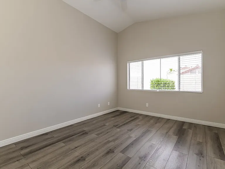 972 Trackers Glen Ave — Photo 9