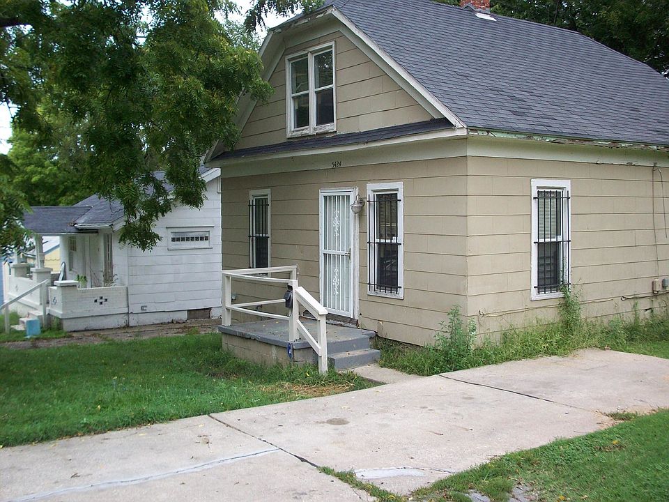 1st image of 5424 E 27th Ter