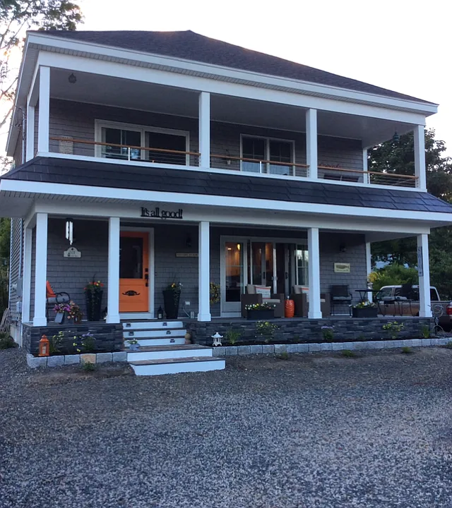 6 Seaview Ave