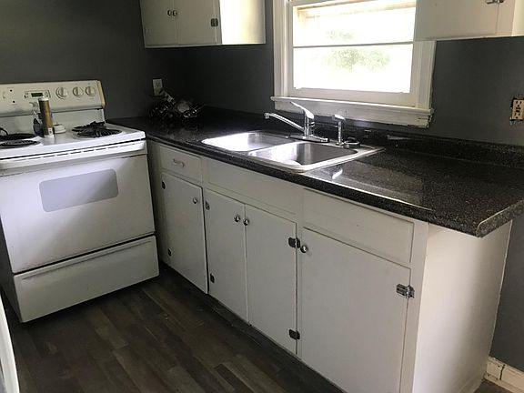 New counter top, updated cabinets