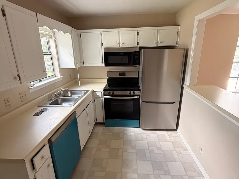 288 Donna Dr #H — Photo 6