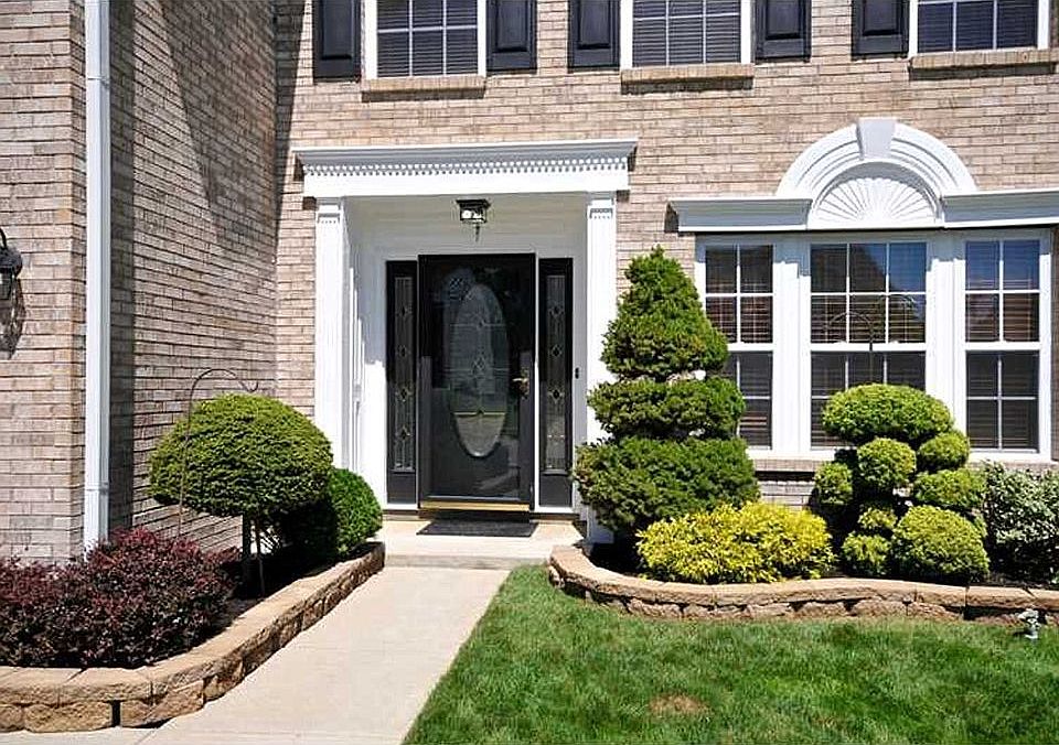 1st image of 10640 Carrie Ln