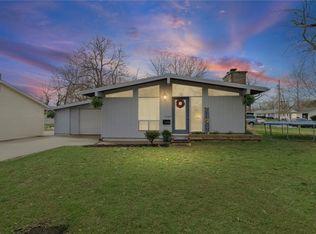 708 W Roselawn St, Danville, IL 61832