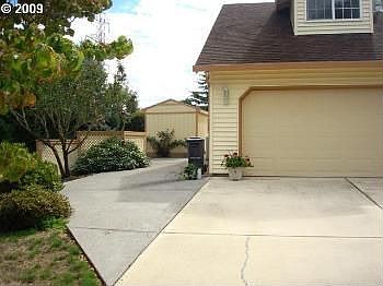 2nd image of 909 NW 58th St