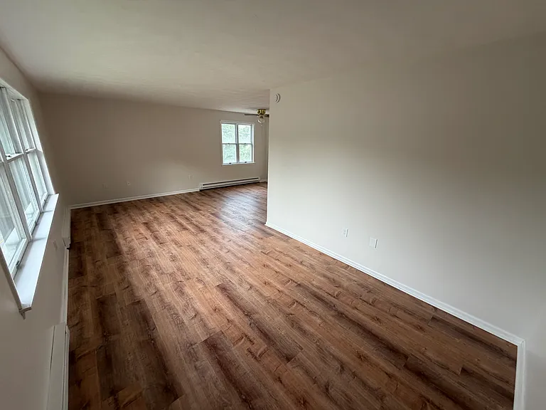 600 Sherwood Ave #604-1 — Photo 12