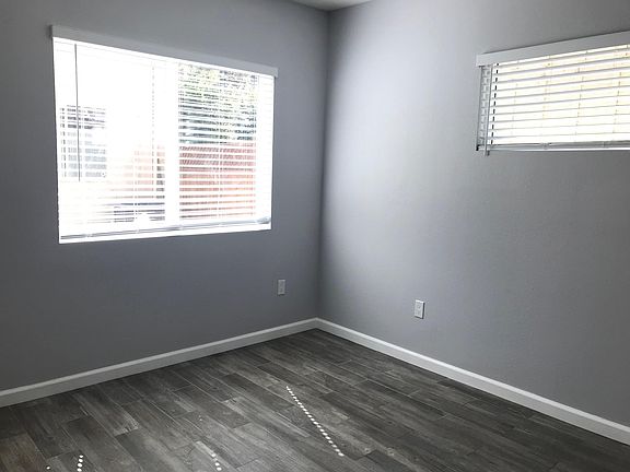 5th image of 1405 Hanchett Ave #2
