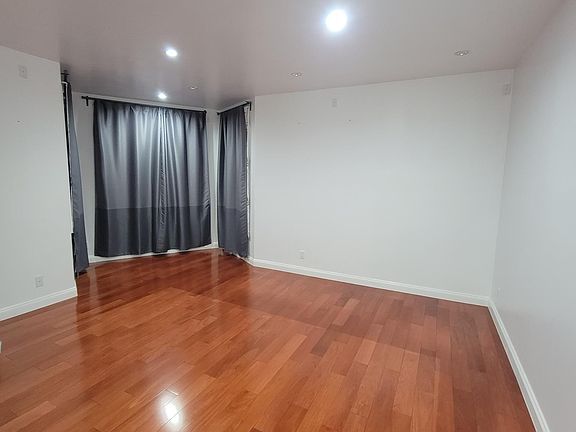 3rd image of 808 Capitol Ave #2