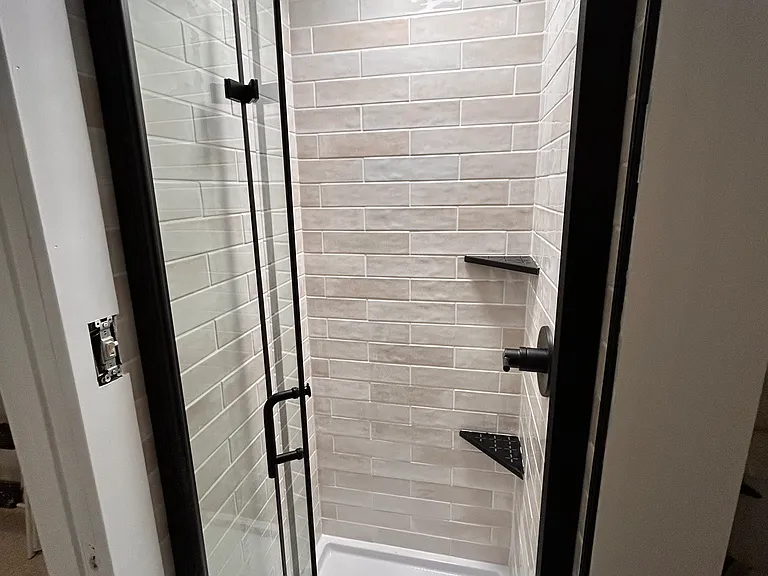 114 Ashland Ave #5 — Photo 16