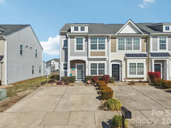 209 Halton Crossing Dr SW, Concord, NC 28027