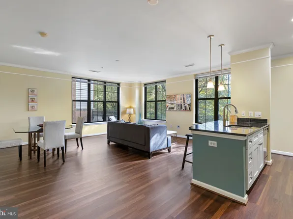 444 W Broad St Unit 314, Falls Church, VA 22046