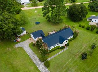 1450 Hutchinson Pond Rd, Hahira, GA 31632