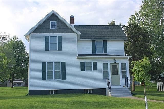 1st image of 760 Grant St
