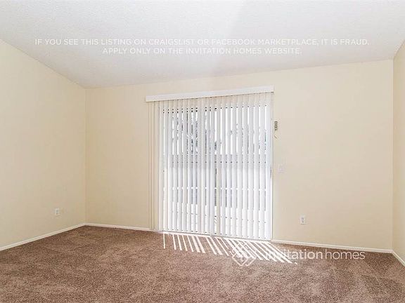 3rd image of 2579 W Buena Vista Dr
