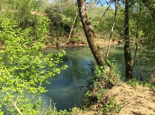 2566 Doran Rd, Sparta, TN 38583