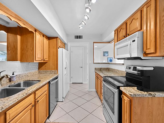 2nd image of 12640 N Pebble Beach Dr