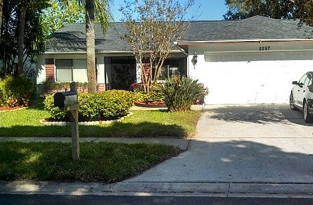 1st image of 2257 Cypress Point Dr E