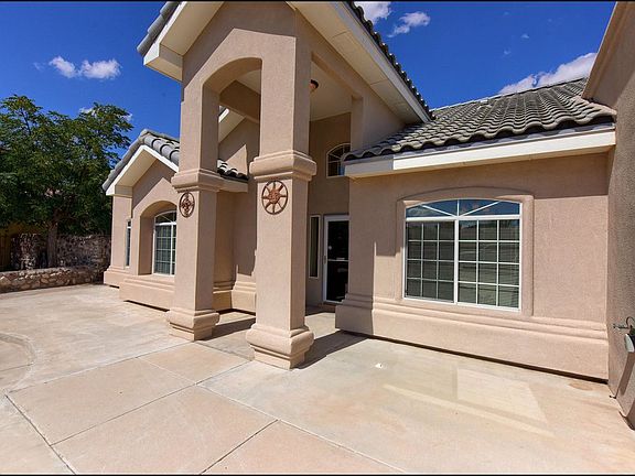 4th image of 305 Corte Rimini Way