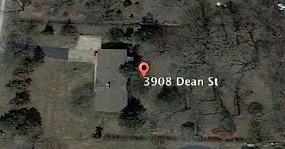 3rd image of 3908 Dean St