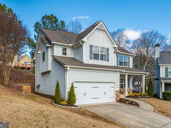 2nd image of 503 Pinnacle Ct
