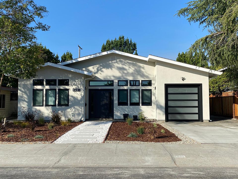 1st image of 3491 Murdoch Dr