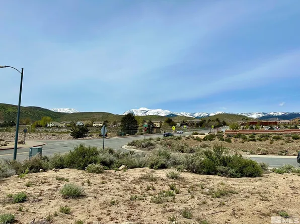 360 Kyle Ct, Reno, NV 89511