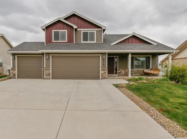 4218 Crestridge St, Laramie, WY 82070